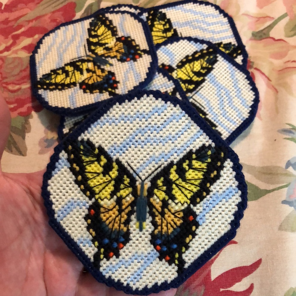Vintage MONARCH BUTTERFLY Needlepoint in Clouds on Felt COASTER Set-of-6 4”x4” - Picture 12 of 16